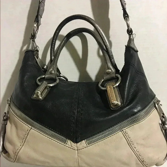 B. Makowsky Black beige silver leather satchel - Picture 4 of 8